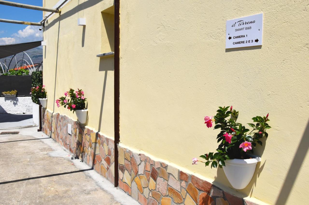 B&B Il Tirreno Cipollina Exterior foto