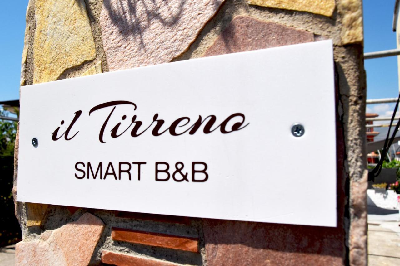 B&B Il Tirreno Cipollina Exterior foto